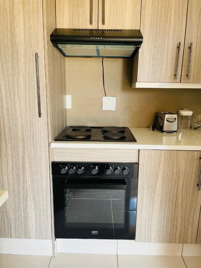 Moh Ville Guest House Maseru Bagian luar foto