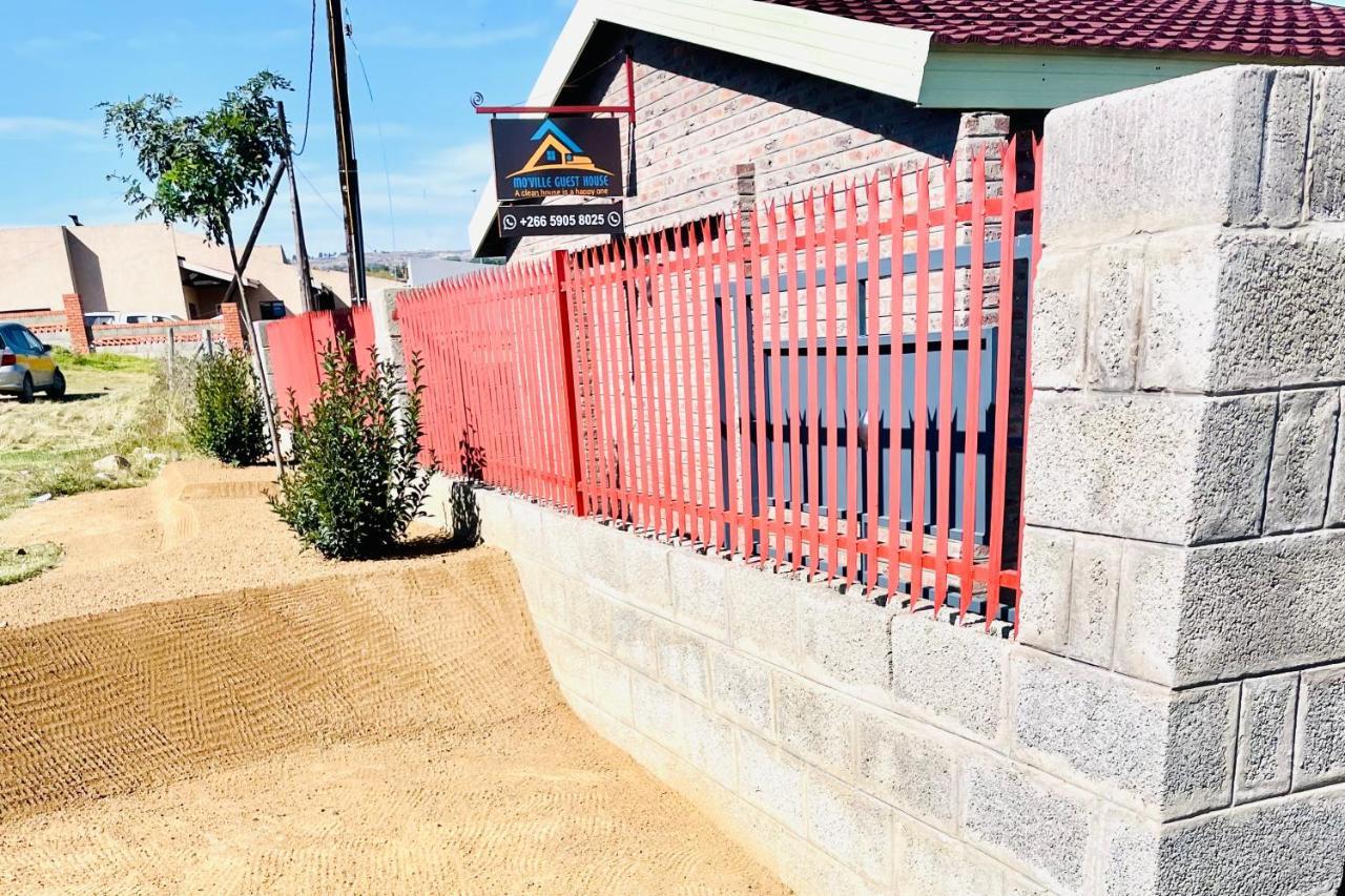 Moh Ville Guest House Maseru Bagian luar foto