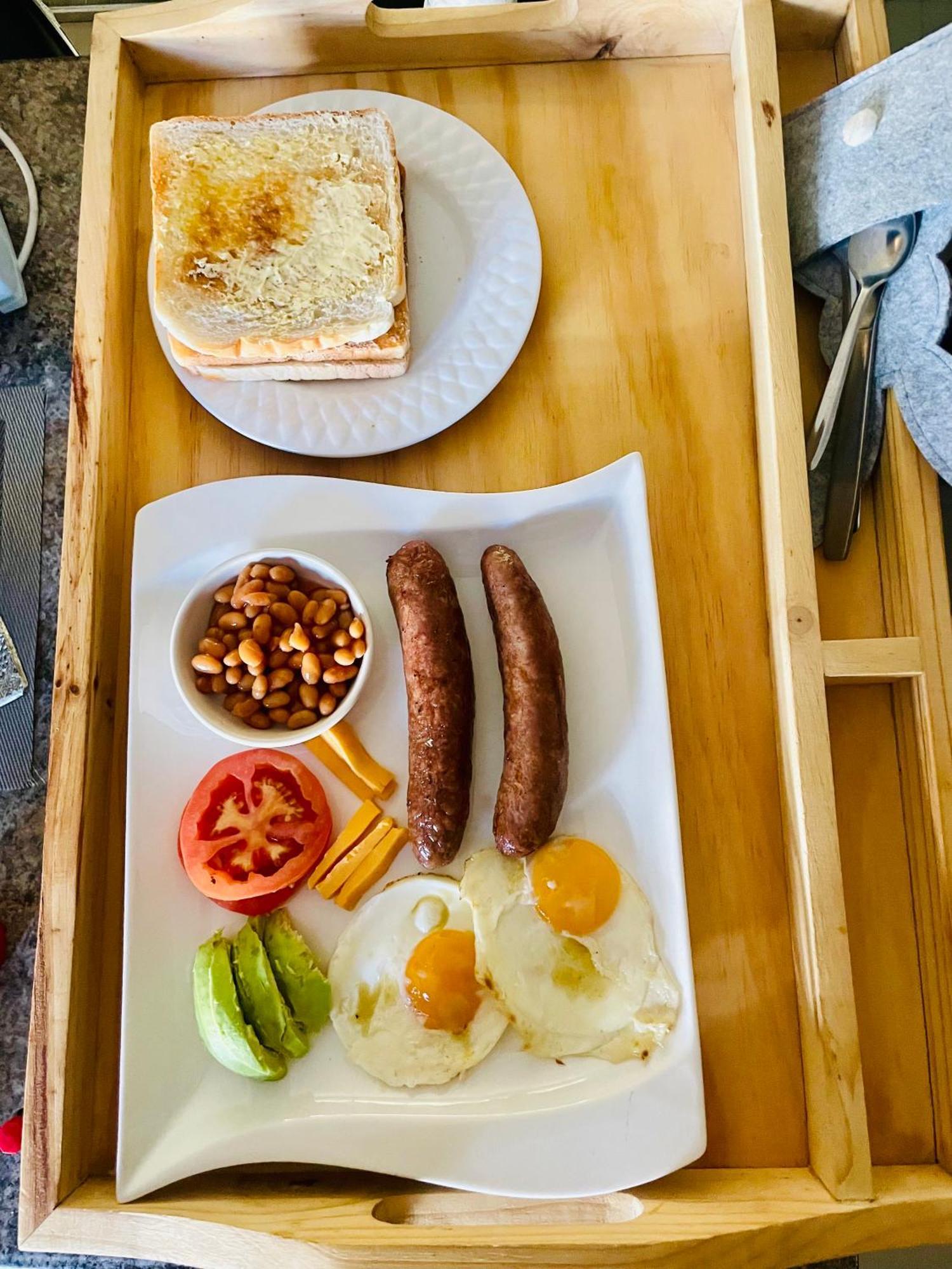 Moh Ville Guest House Maseru Bagian luar foto